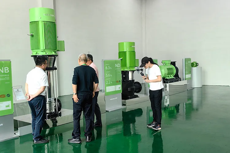 短(duǎn)視(shì)頻(pín)拍(pāi)攝運營